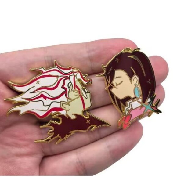 Okarun & Momo Enamel Pin Set – Dandadan Anime Couple Silhouette Gold Edition - Picture 2 of 7